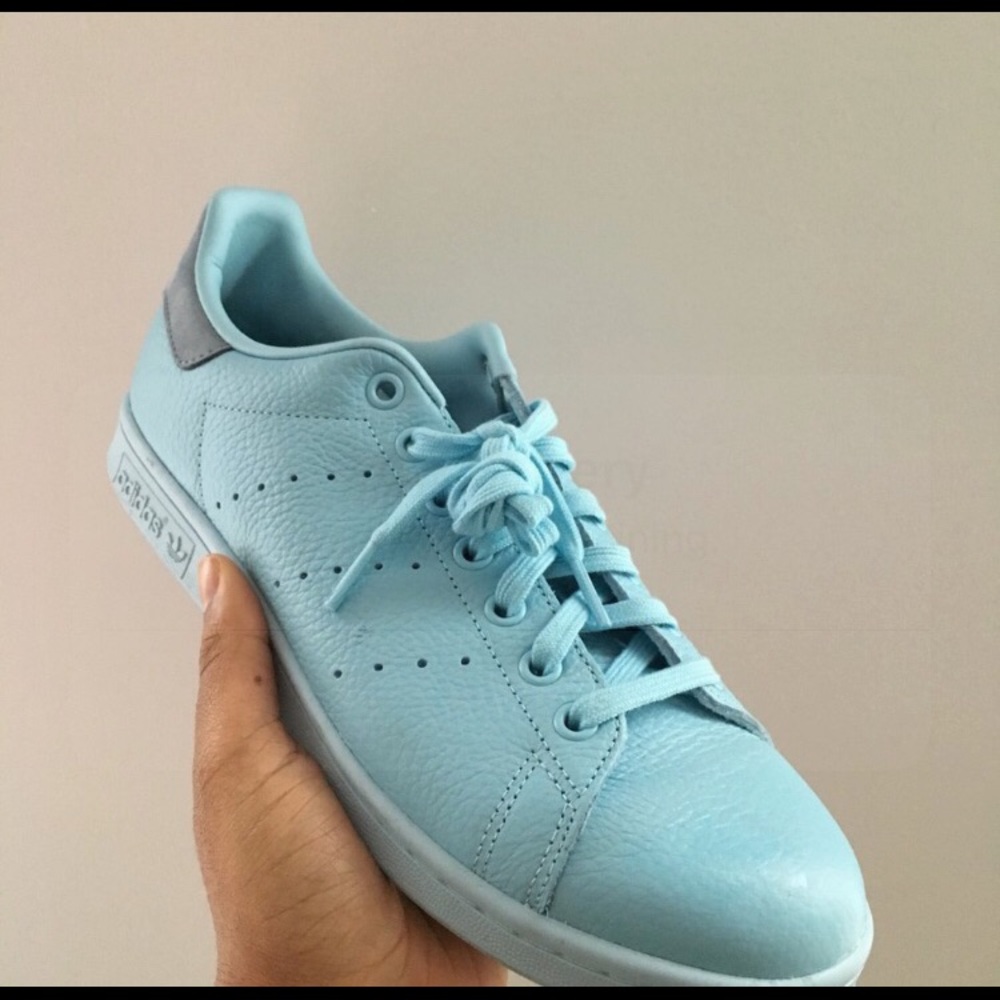 Light blue Adidas Stan Smith Originals